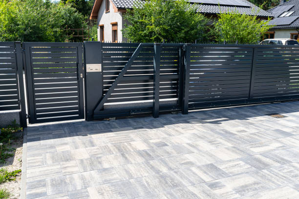Best Driveway Pavers Near Me  in Monona, IA